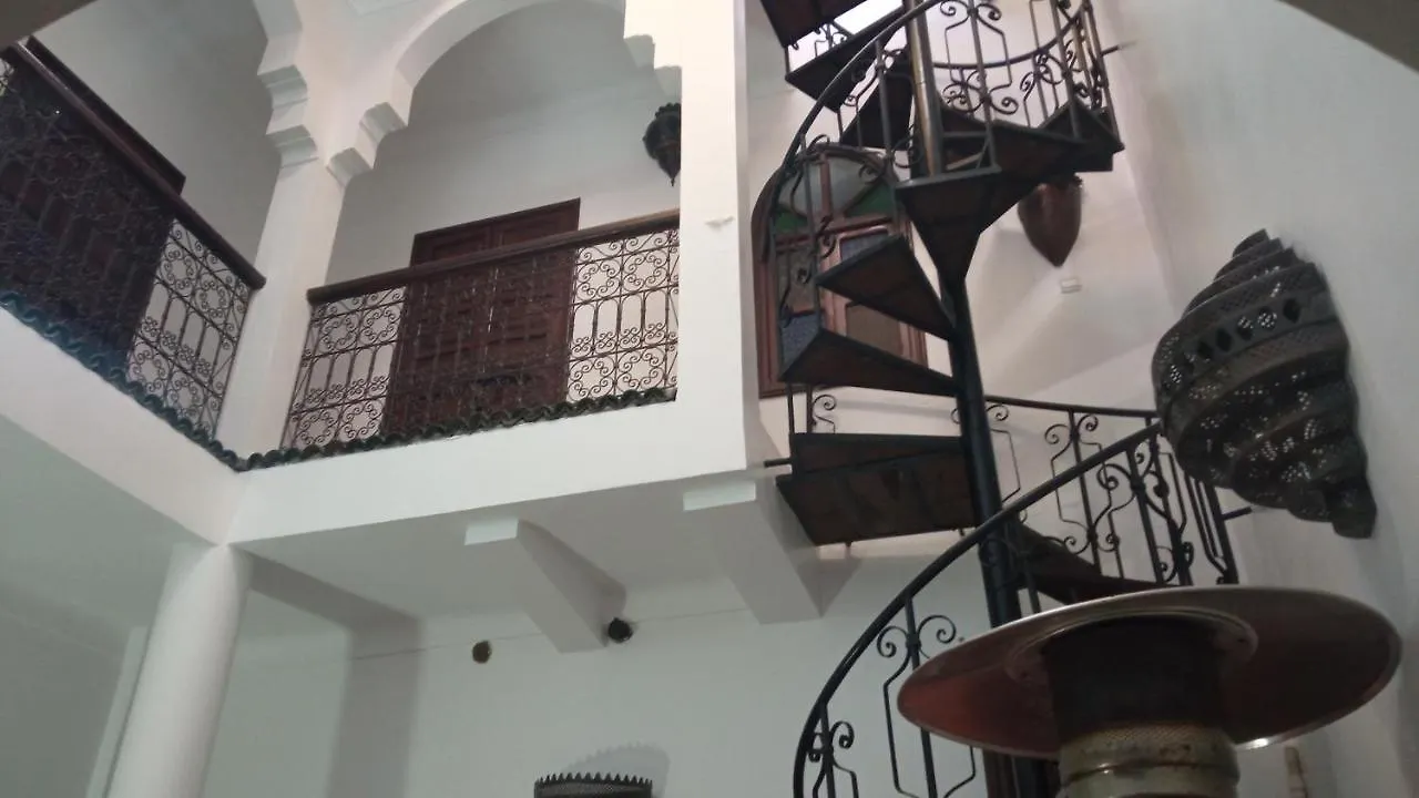 Apartman Dar Zouina